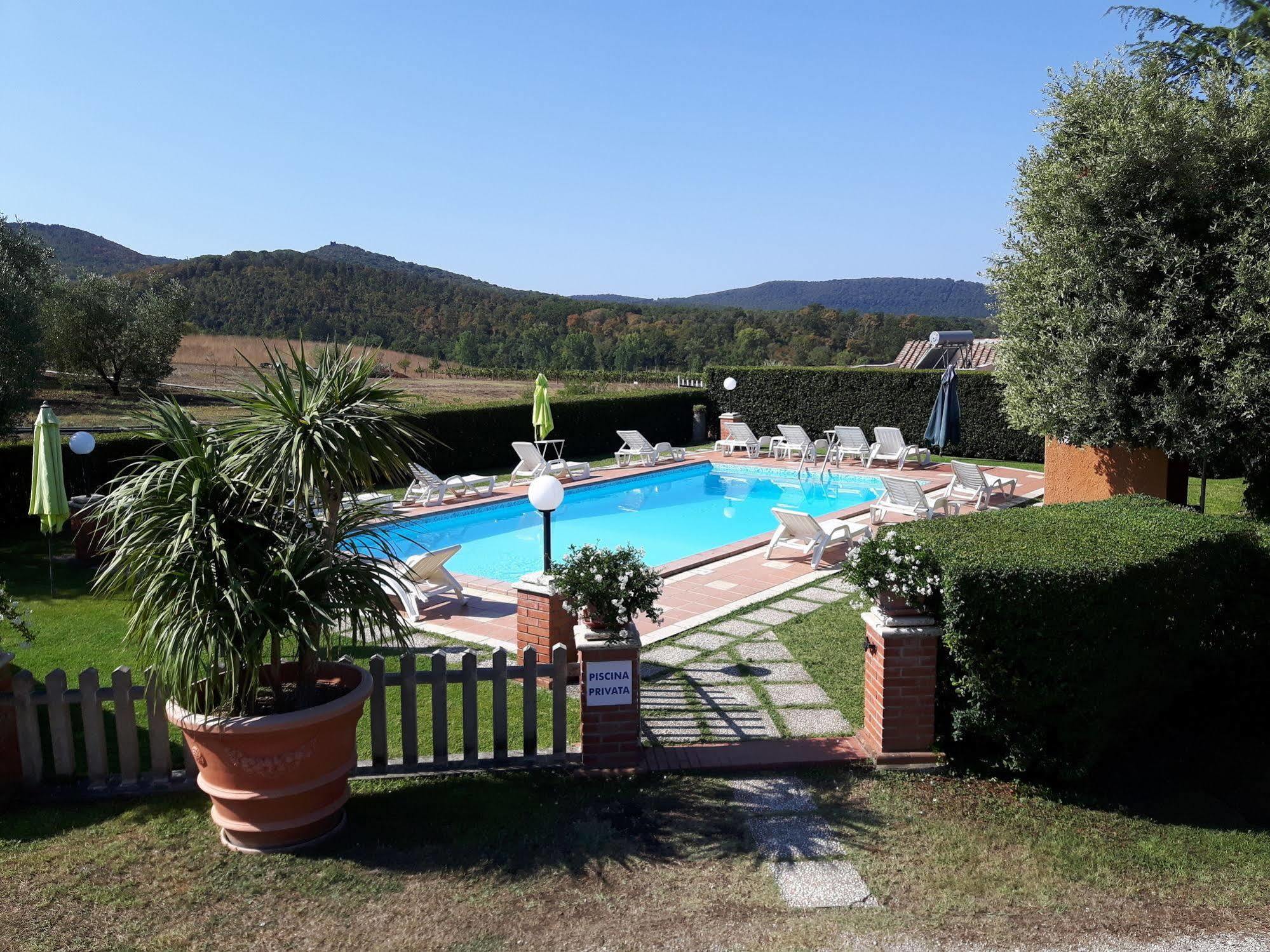 Agriturismo Galeazzi Marsiliana Exterior photo